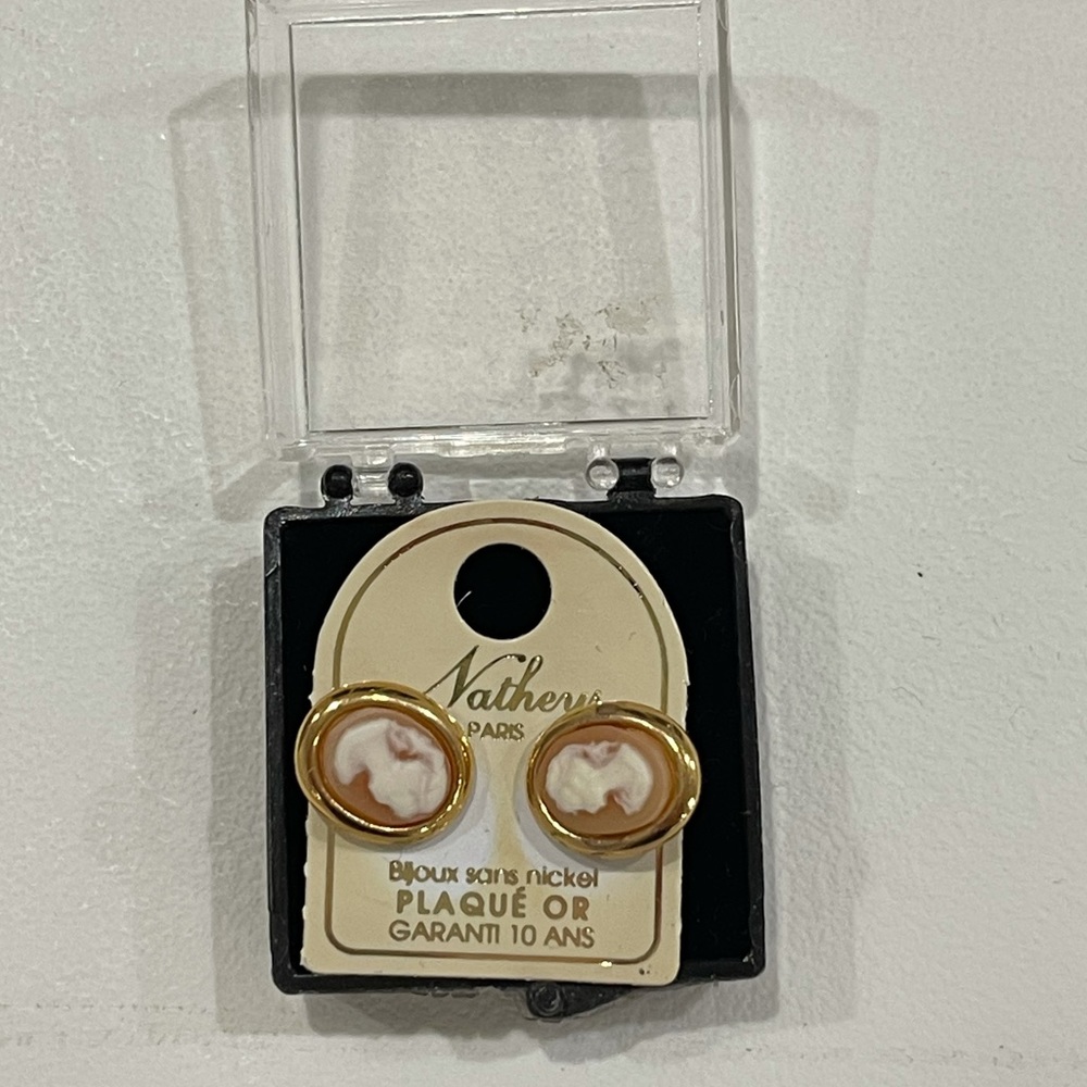 Cameo Earrings